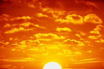 Практика Сурья Намаскар