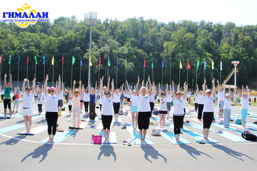 Смотрите фото с Международного дня ЙОГИ 2015