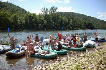 Семейный ЙОГА-СПЛАВ по Инзеру