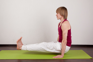 Мы проводим обучение на инструктора по йоге в Челябинске!